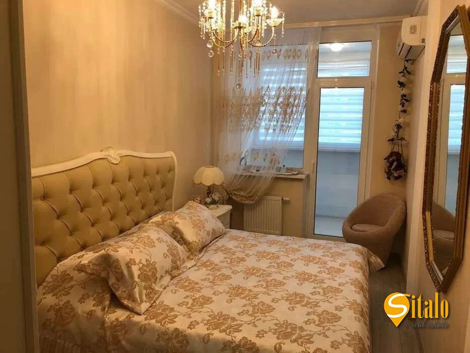 Продажа 2-комнатной квартиры 55 м², Драгоманова ул., 2А