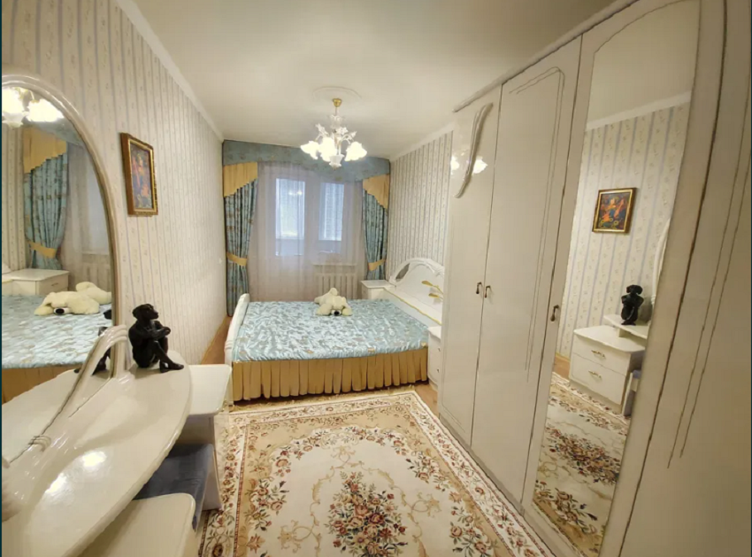 Продаж 3-кімнатної квартири 65 м², Слави бул., 8