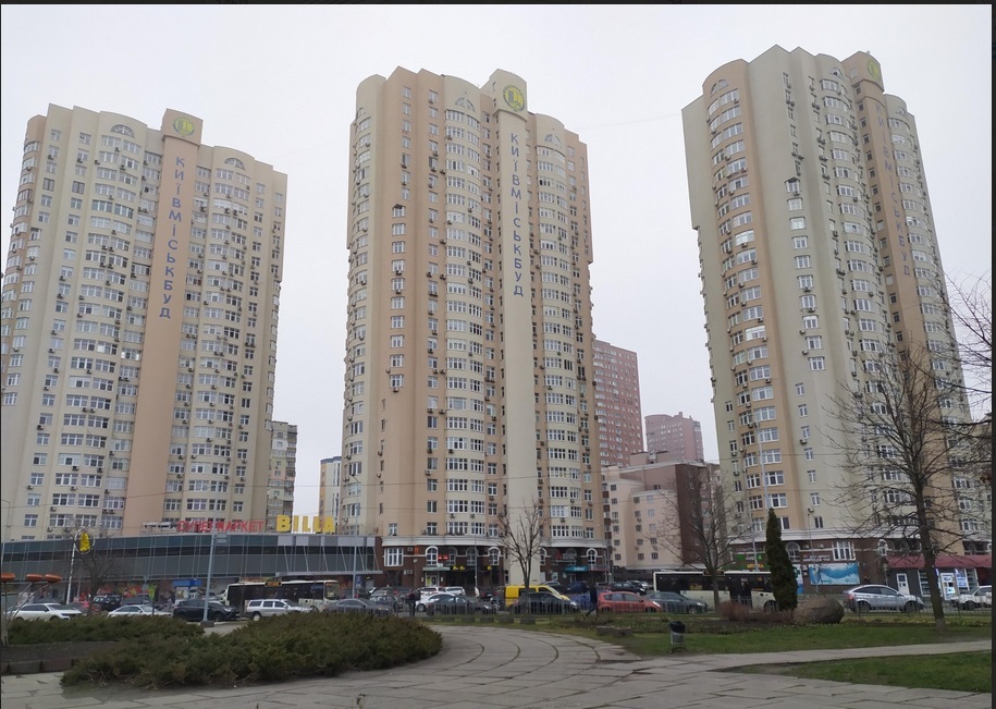 Продаж 3-кімнатної квартири 105.4 м², Драгоманова вул., 40Е