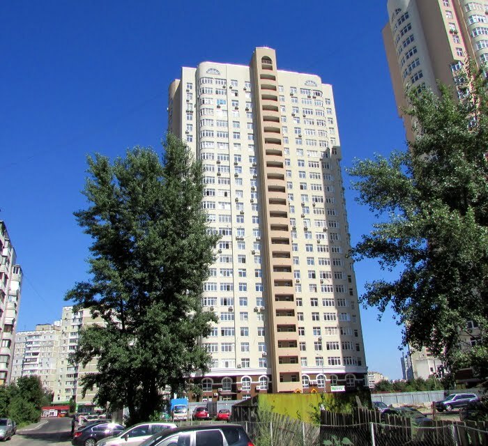 Продажа 3-комнатной квартиры 105.4 м², Драгоманова ул., 40Е