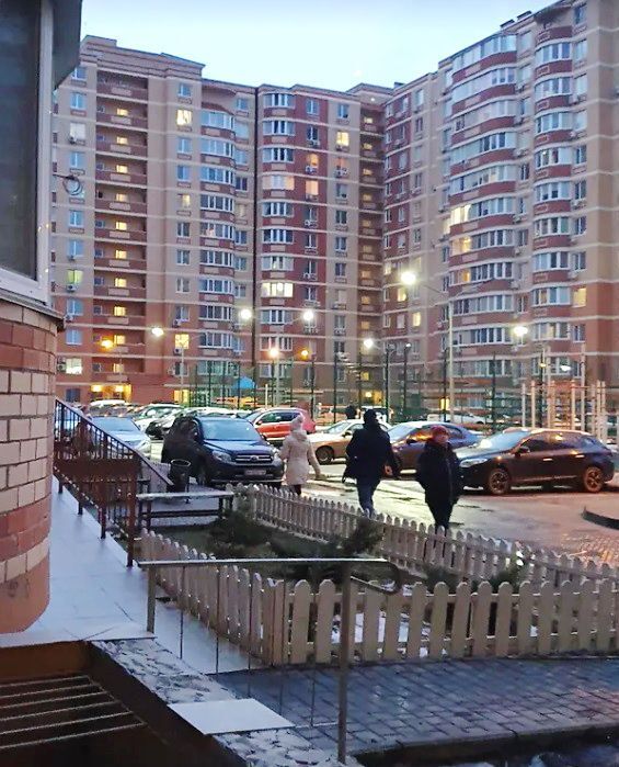 Продажа 3-комнатной квартиры 93 м², Паустовского ул.