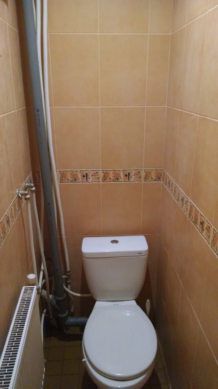 Будинок подобово 90 м², Добровольчих батальонів вул., 44
