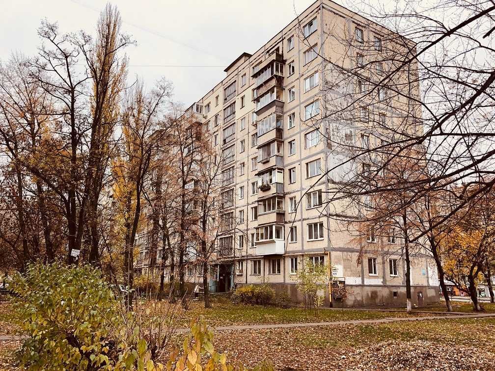 Продажа 2-комнатной квартиры 50 м², Перова бул., 48А