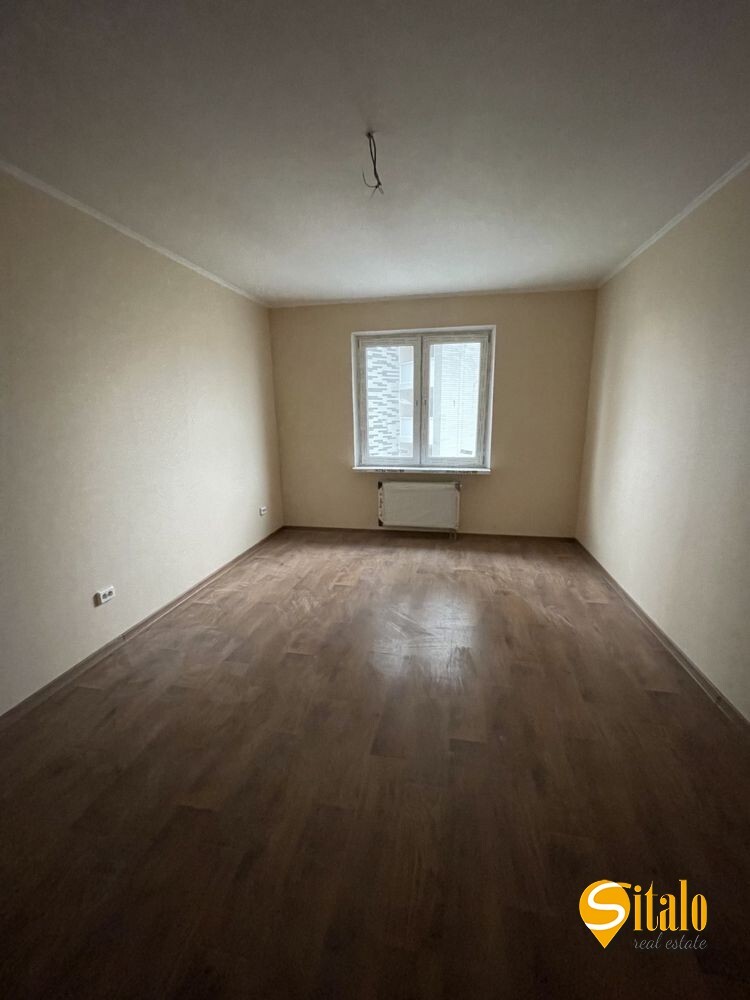 Продаж 2-кімнатної квартири 72 м², Ревуцького вул., 54