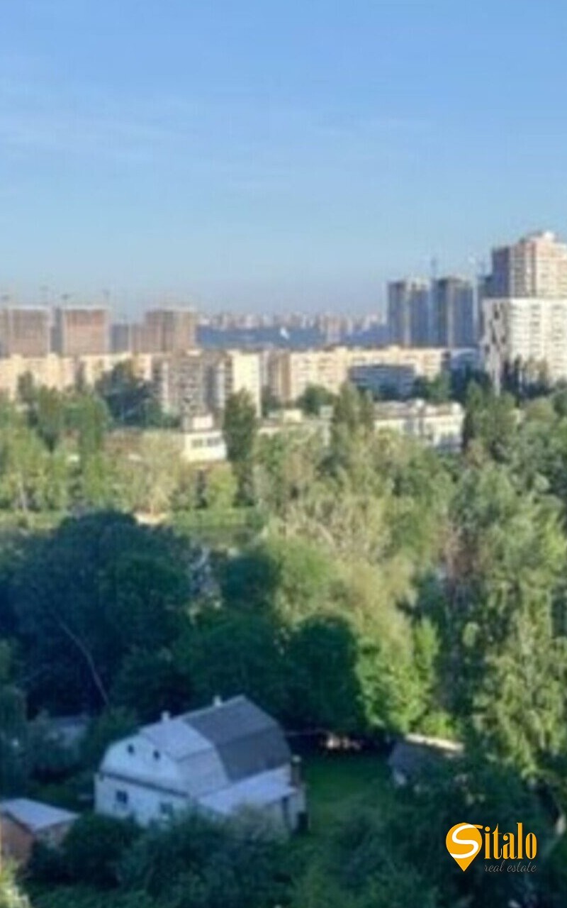 Продажа 3-комнатной квартиры 94 м², Петра Григоренко просп., 12