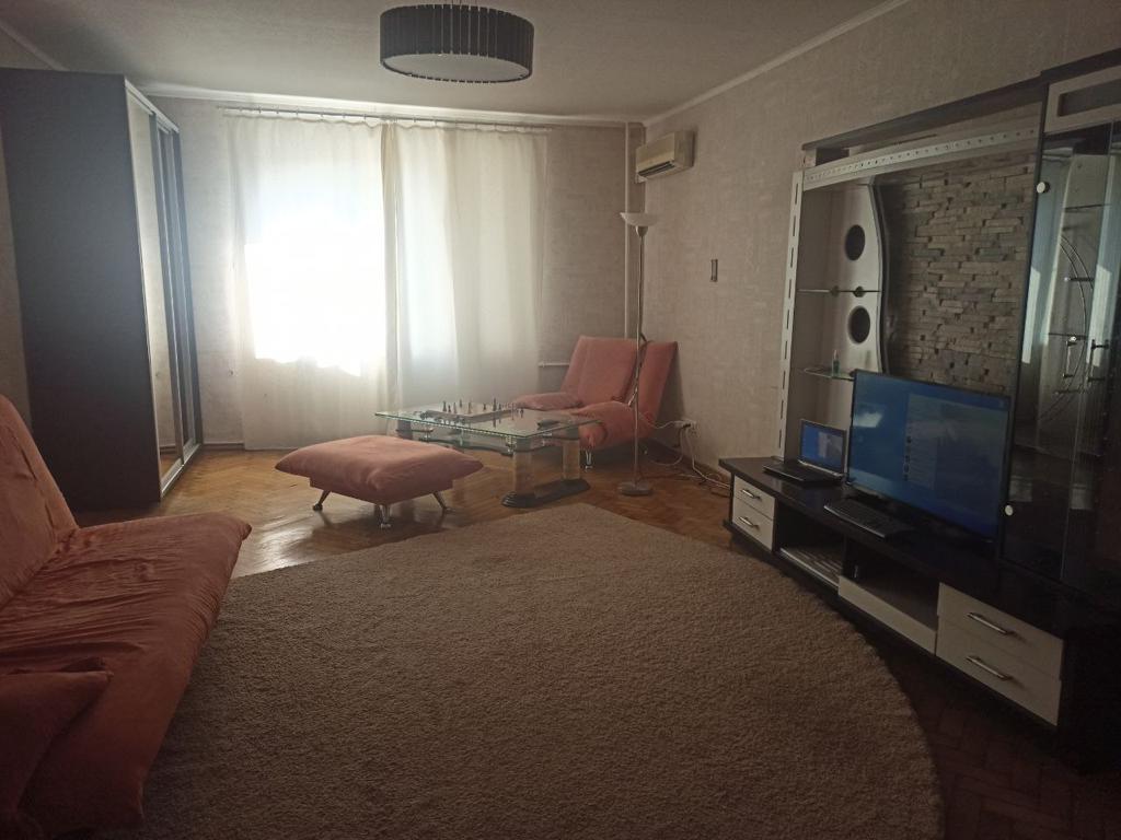 Оренда 3-кімнатної квартири 78 м², Гуданова вул., 4/10