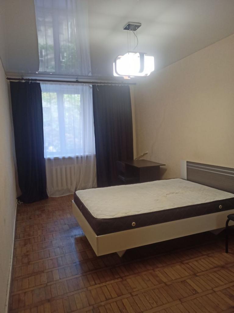 Оренда 3-кімнатної квартири 78 м², Гуданова вул., 4/10