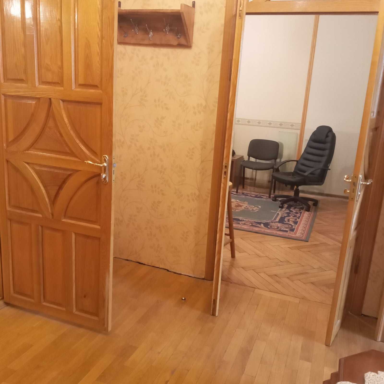 Оренда 3-кімнатної квартири 73 м², Сумська вул., 69, 18