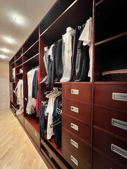 Продажа 4-комнатной квартиры 160 м², Героев Сталинграда просп., 4 К1