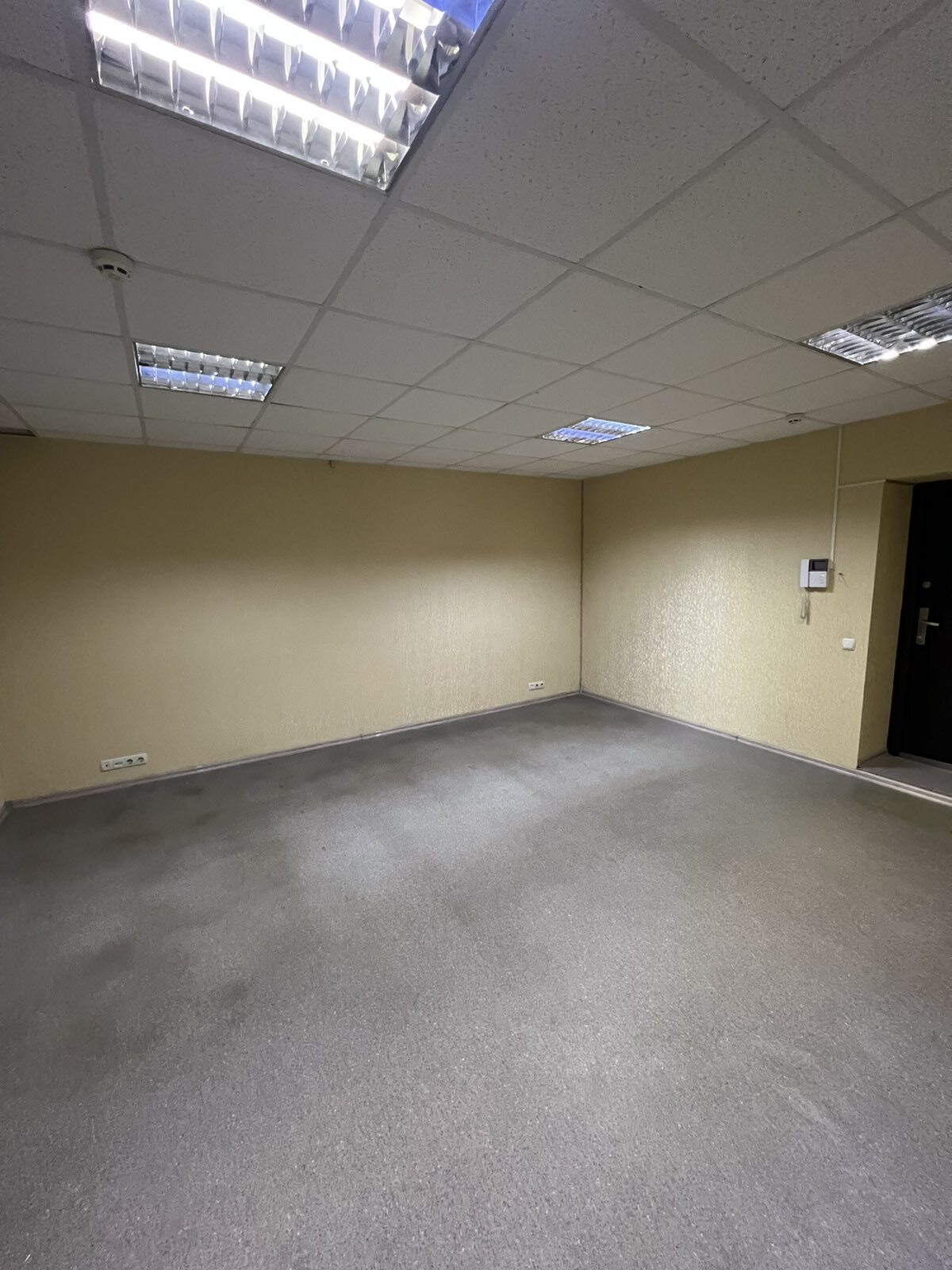 Аренда офиса 50 м², Гвардейцев Широнинцев ул., 39Б