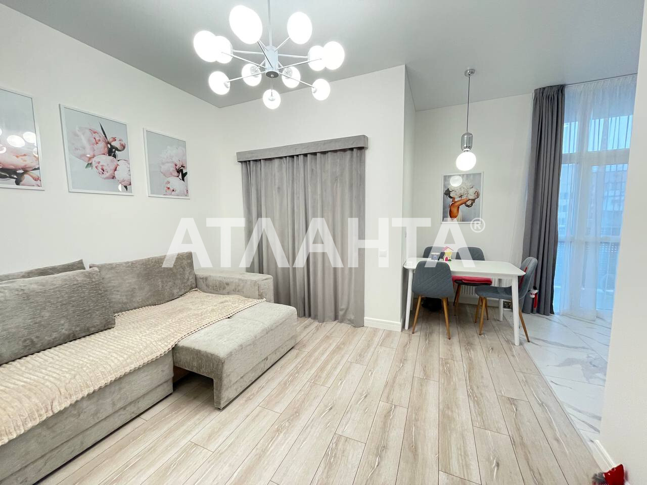 Продаж 1-кімнатної квартири 40 м², Новаторов вул.