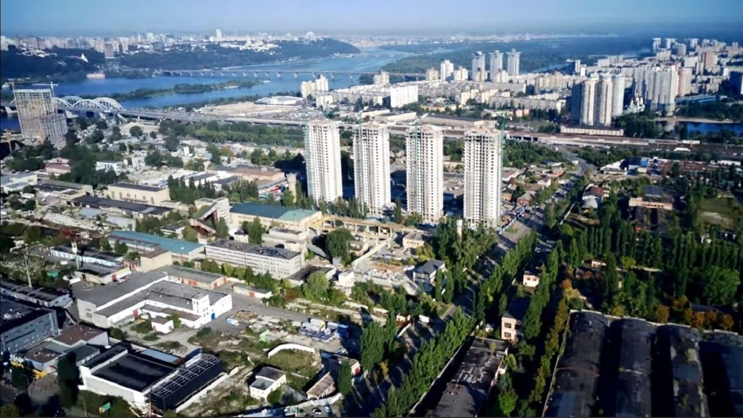 Продаж 1-кімнатної квартири 44 м², Причальна вул., 11