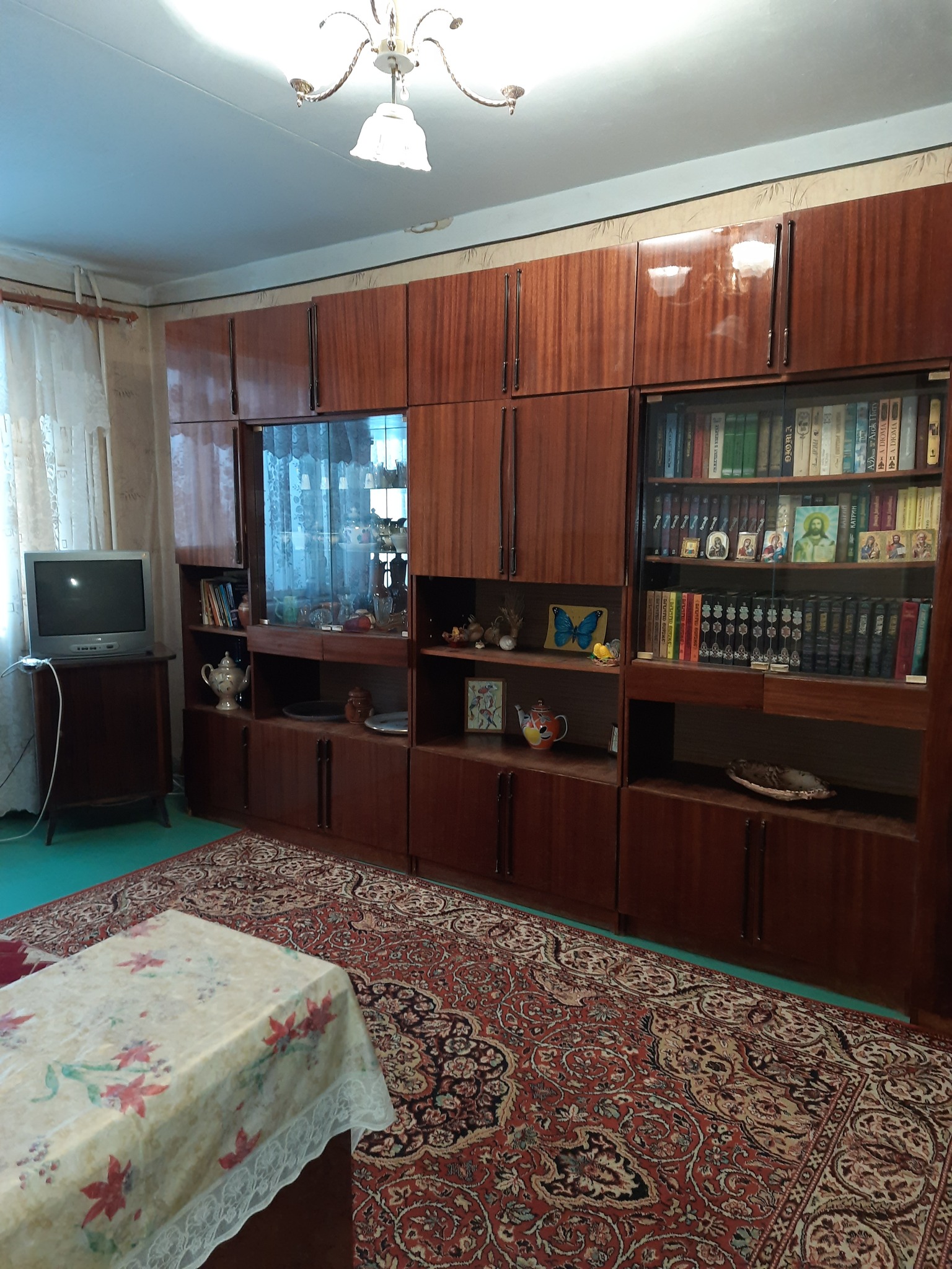 Продажа 3-комнатной квартиры 64 м², Героев Труда ул.