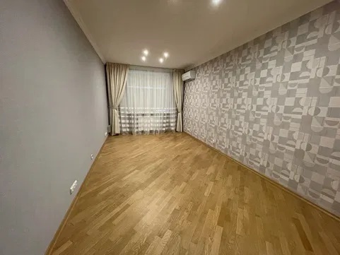 Продажа 3-комнатной квартиры 173 м², Паторжинского ул., 14