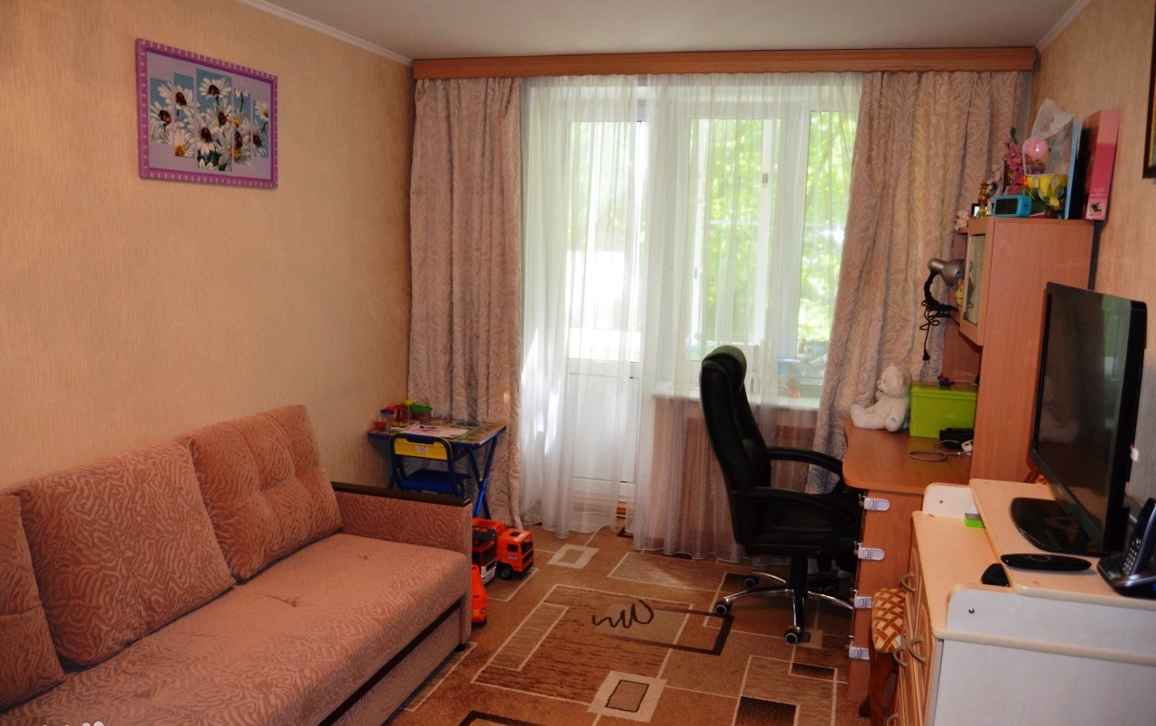 Продажа 1-комнатной квартиры 32 м², Александра Поля просп.