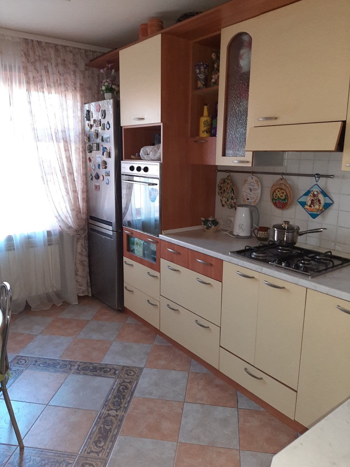 Продаж 3-кімнатної квартири 63 м², Героїв просп., 33