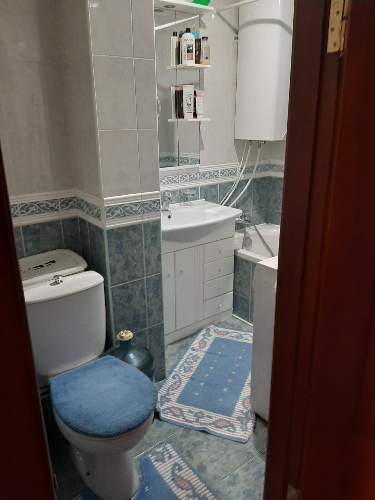 Продажа 3-комнатной квартиры 63 м², Героев просп., 33