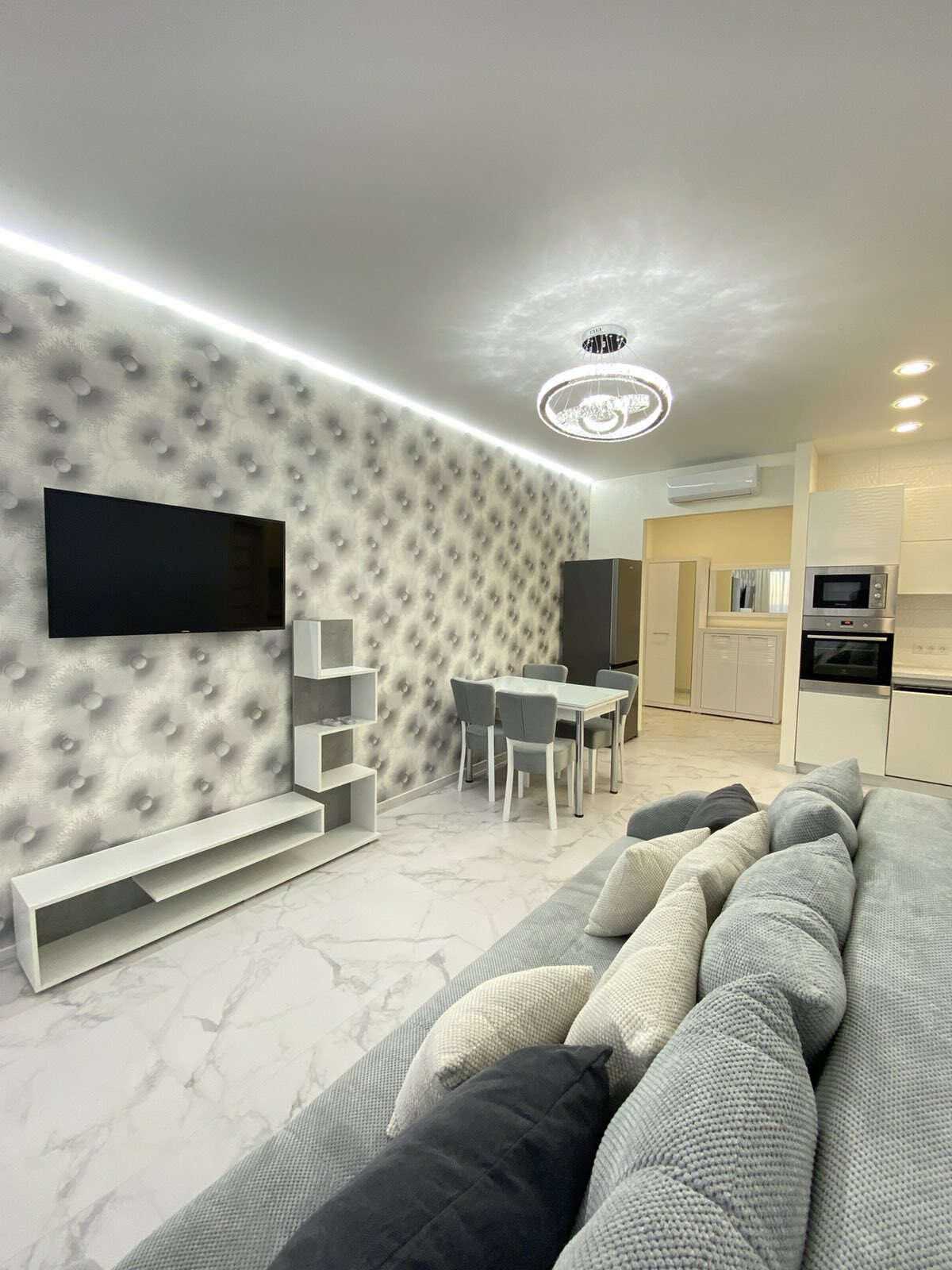 Продаж 2-кімнатної квартири 72 м², Гагарина просп., 19