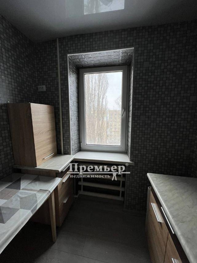 Продаж 1-кімнатної квартири 30 м², Давида Ойстраха вул.