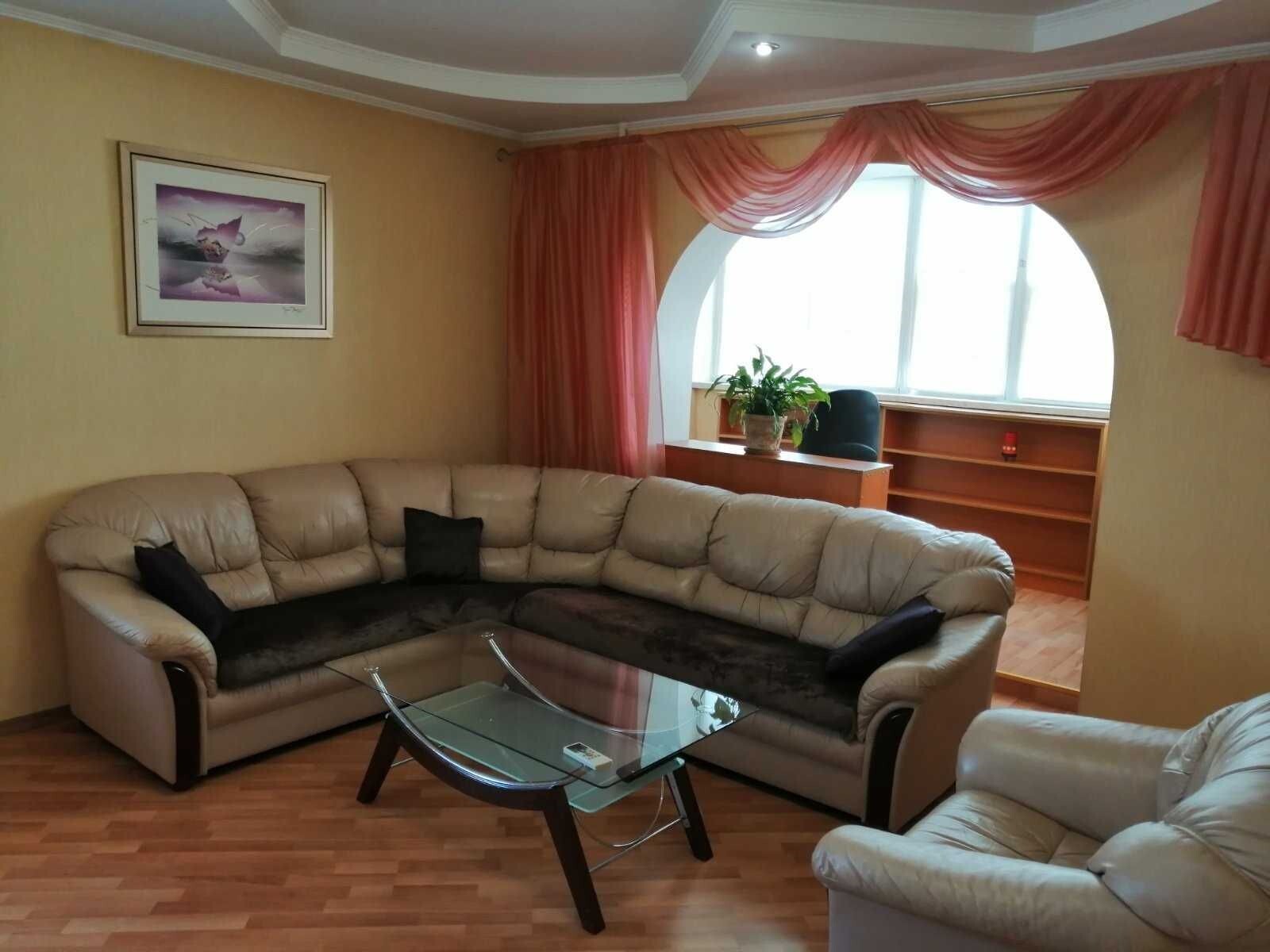 Оренда 3-кімнатної квартири 100 м², Академіка Вільямса вул., 66Б