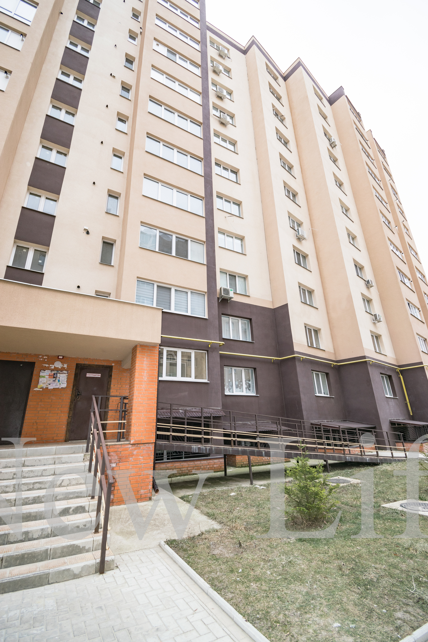 Продажа 2-комнатной квартиры 68 м², Михаила Лушпы просп.