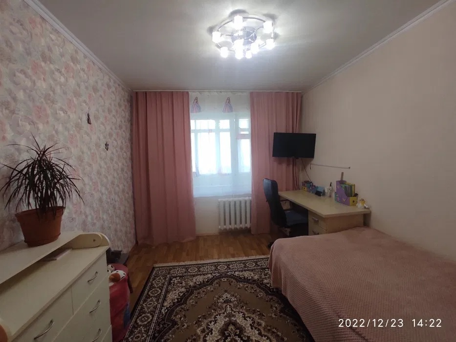 Продажа 2-комнатной квартиры 54 м², Европейская (Октябрьская) ул.