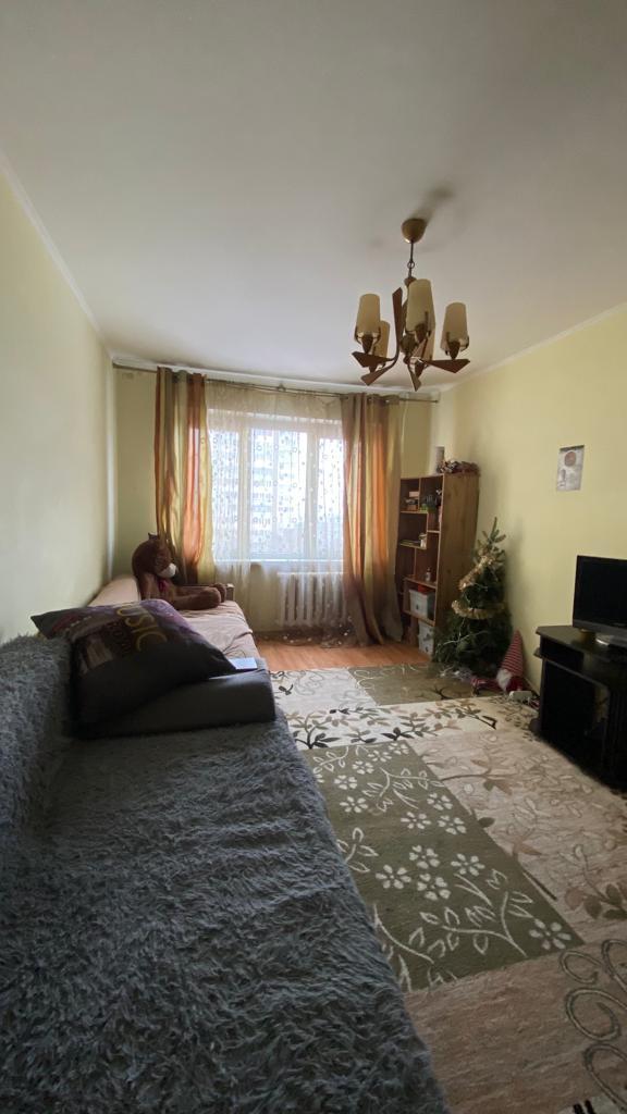 Продаж 3-кімнатної квартири 64 м², Добровольского просп., 75