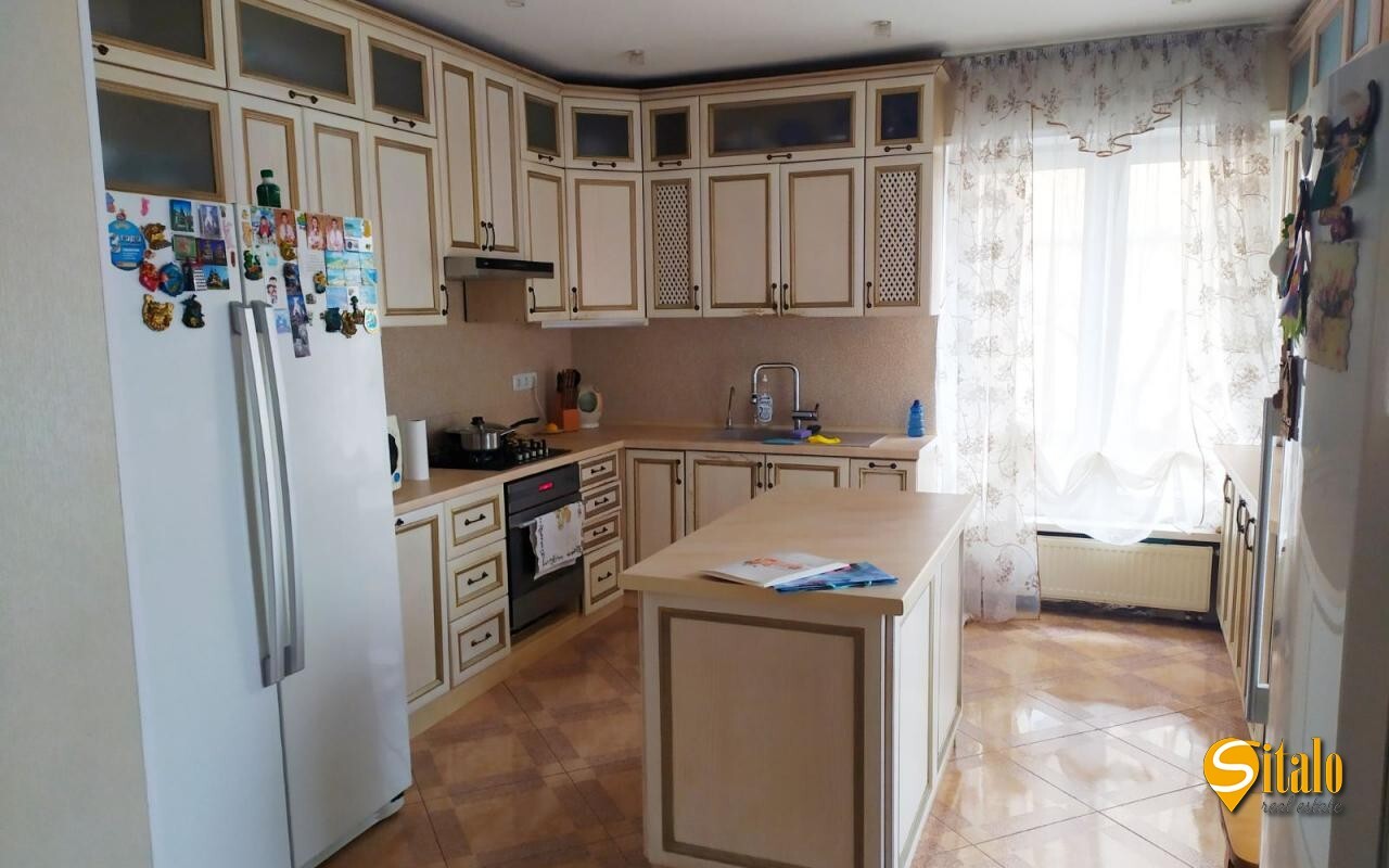 Продажа дома 620 м²