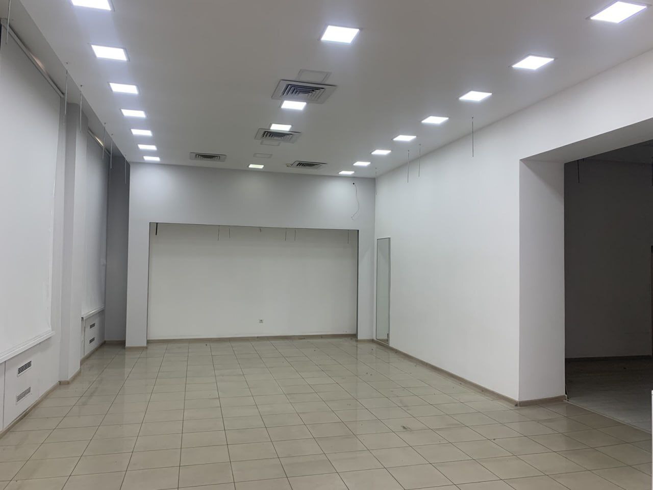 Оренда комерції 208 м², Дмитрія Яворницького просп., 88