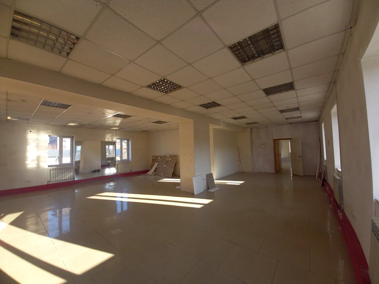 Аренда коммерции 200 м², Глинки ул., 5