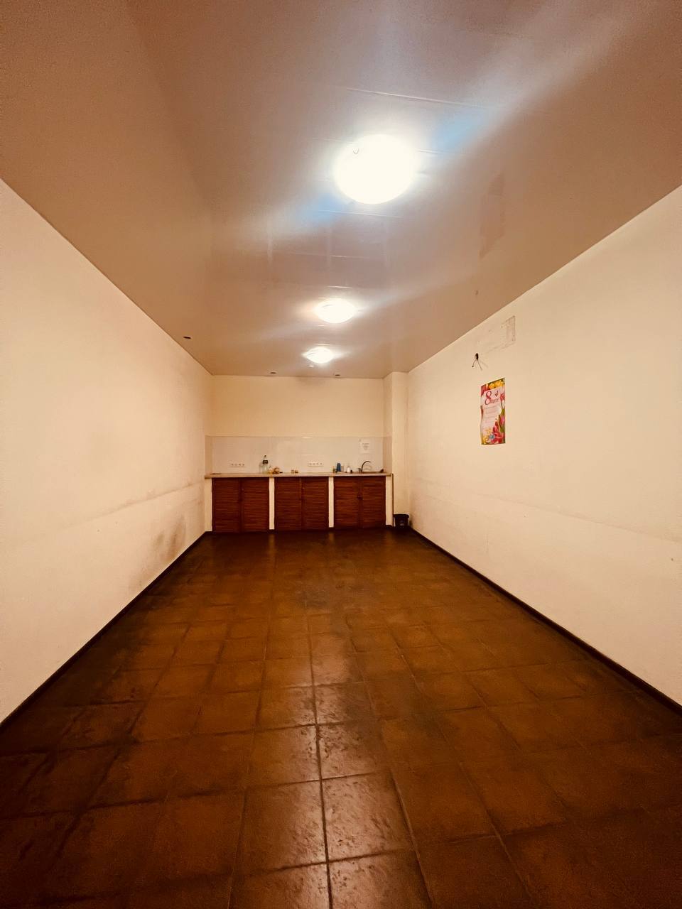 Аренда коммерции 856 м², Ивана Акинфиева ул., 30