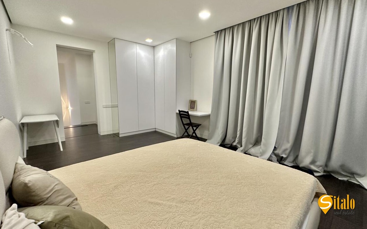 Продажа дома 240 м², 1-я Озерная ул.