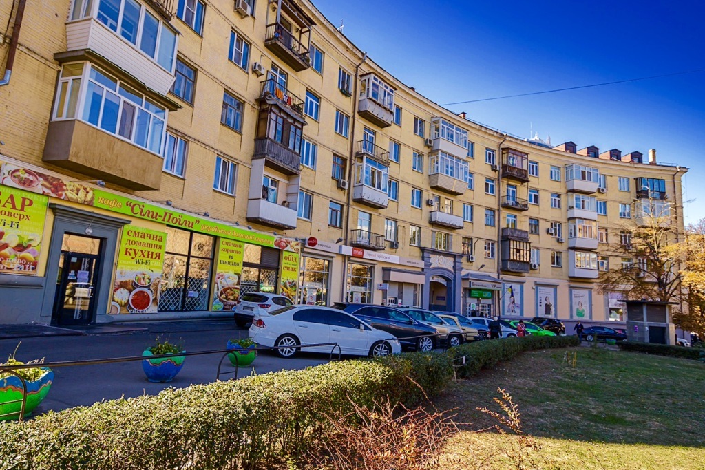 Аренда 5-комнатной квартиры 247 м², Мечникова ул., 10/2