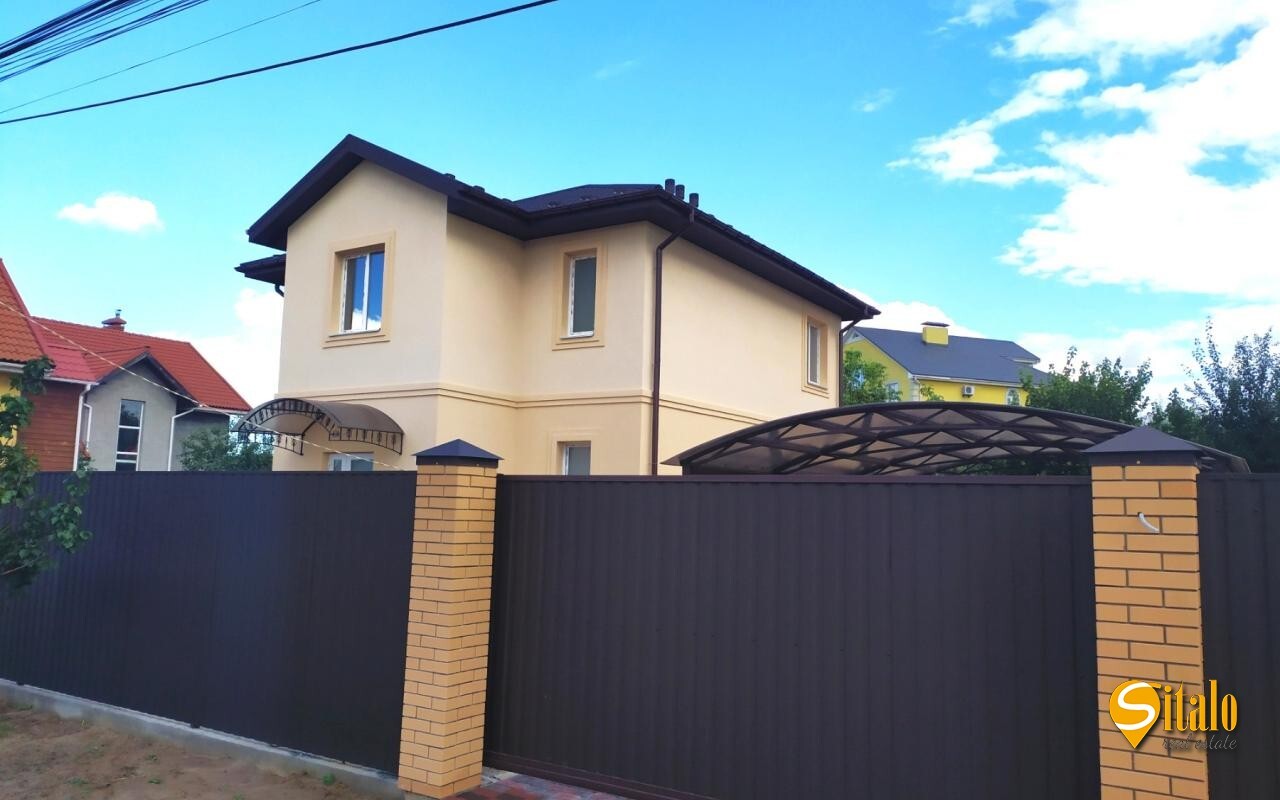 Продаж будинку 150 м²