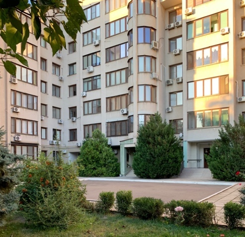 Продаж 4-кімнатної квартири 290 м², Шевченко просп.