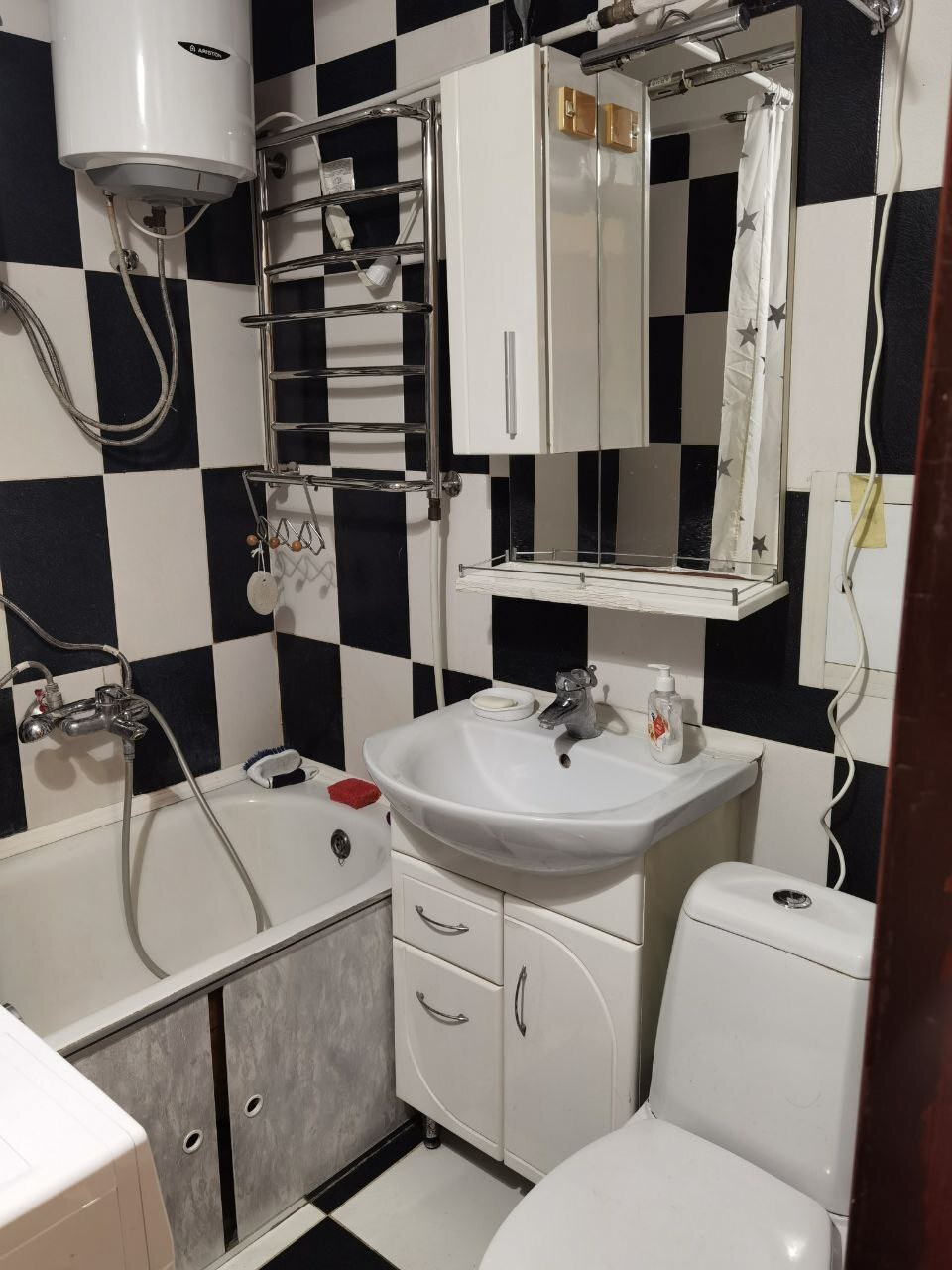 Аренда 2-комнатной квартиры 42 м², Николая Шепелева ул., 8А