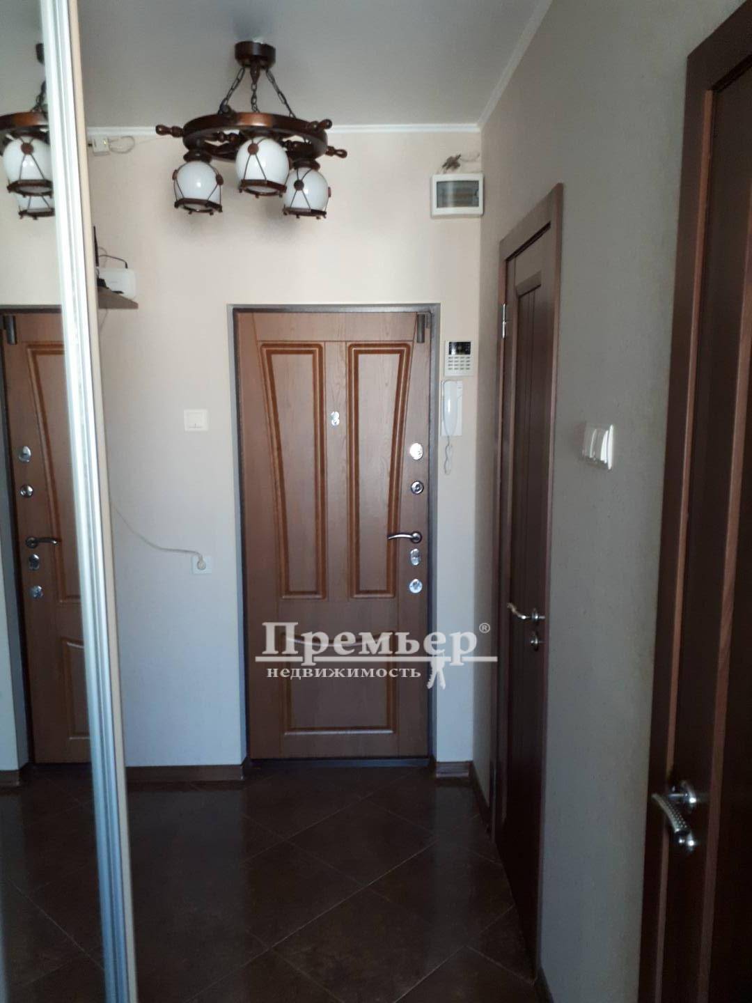 Продаж 1-кімнатної квартири 35 м², Люстдорфская дор.