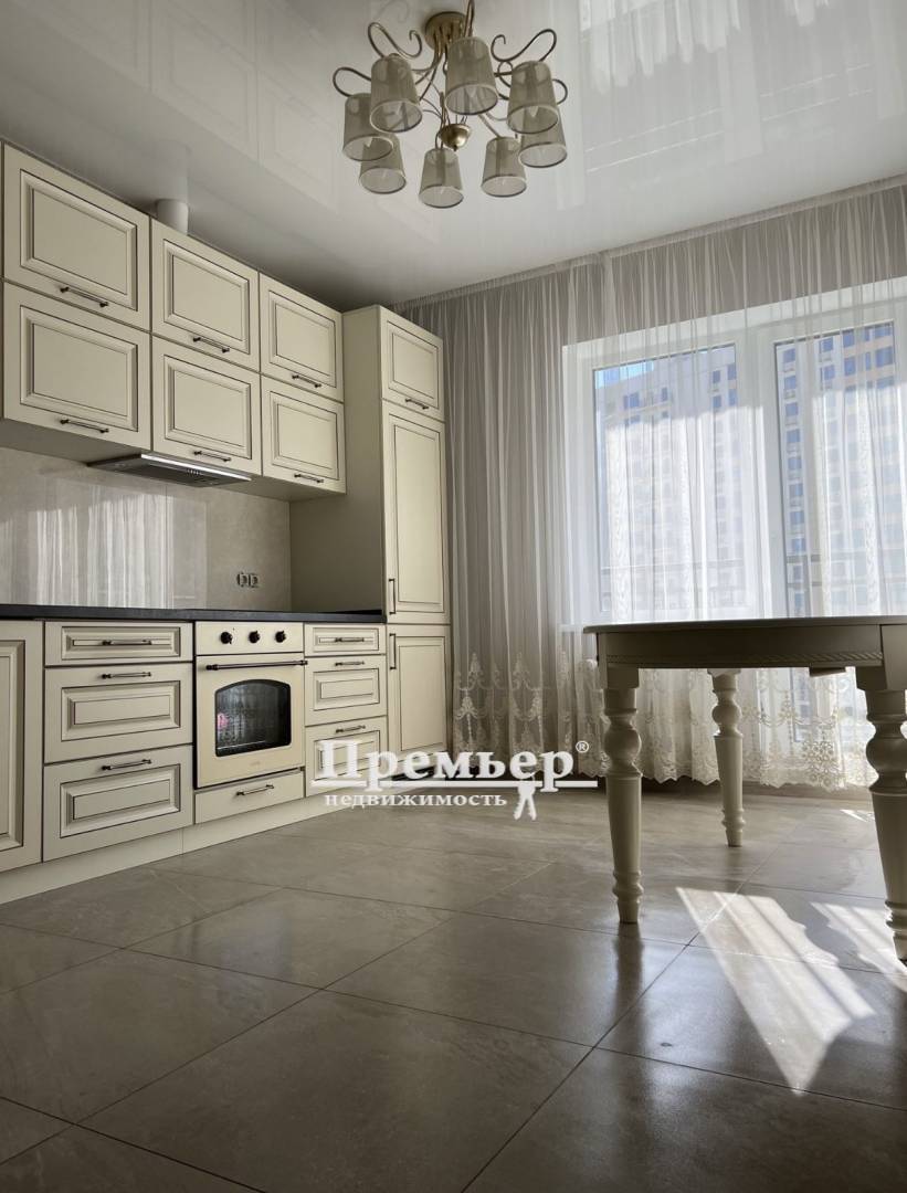 Продаж 1-кімнатної квартири 44 м², Академіка Сахарова вул.