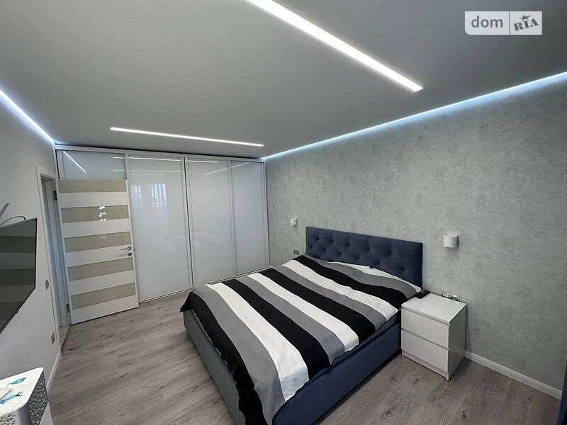 Продажа 3-комнатной квартиры 95 м², Здолбуновская ул., 13