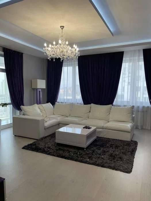 Продажа 3-комнатной квартиры 122 м², Срибнокильская ул., 20В/3