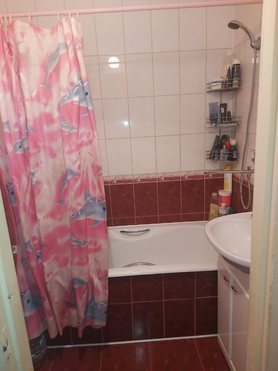 Продажа 3-комнатной квартиры 68 м², Добровольского просп., 99