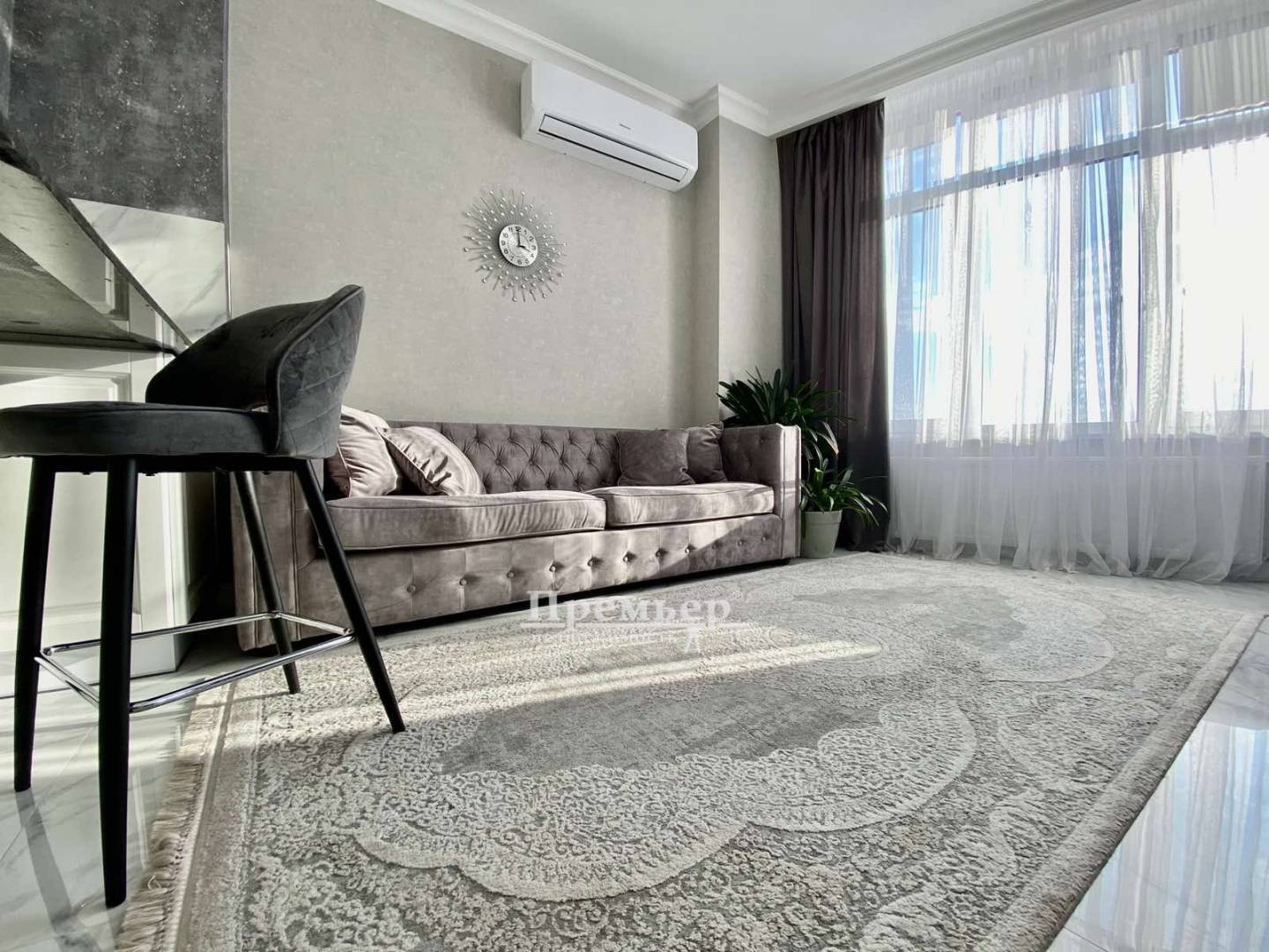 Продаж 3-кімнатної квартири 150 м², Академіка Сахарова вул.