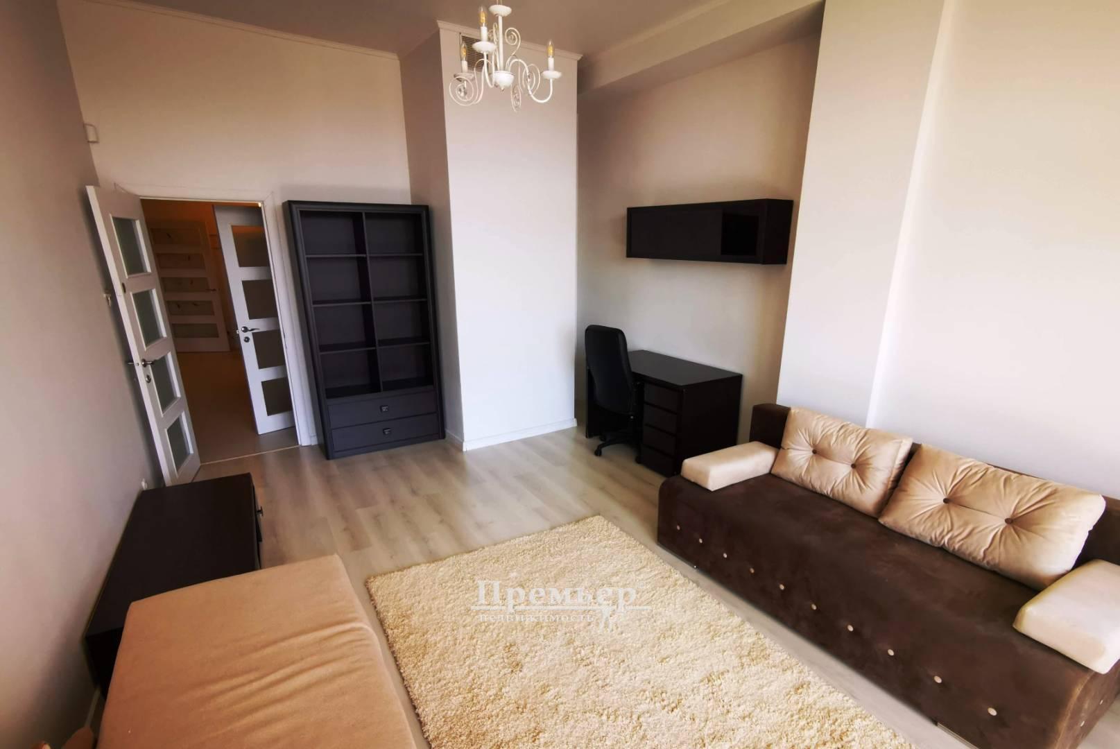 Продаж 2-кімнатної квартири 93 м², Гагарінське Плато вул.