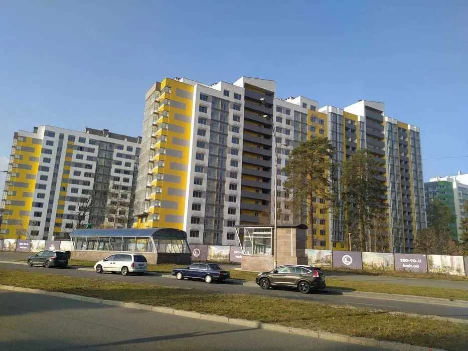 Продажа 3-комнатной квартиры 72 м², Бориспольская ул., 18-26