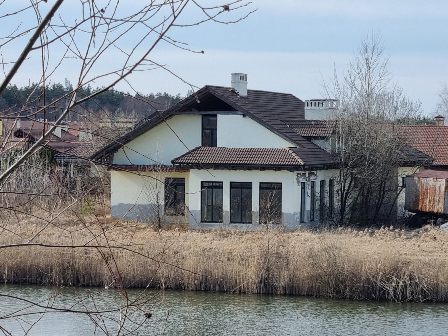 Продажа коттеджа 440 м²