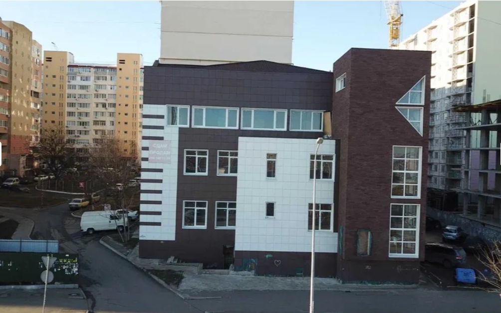 Оренда приміщення вільного призначення 1418 м², Академіка Сахарова вул.