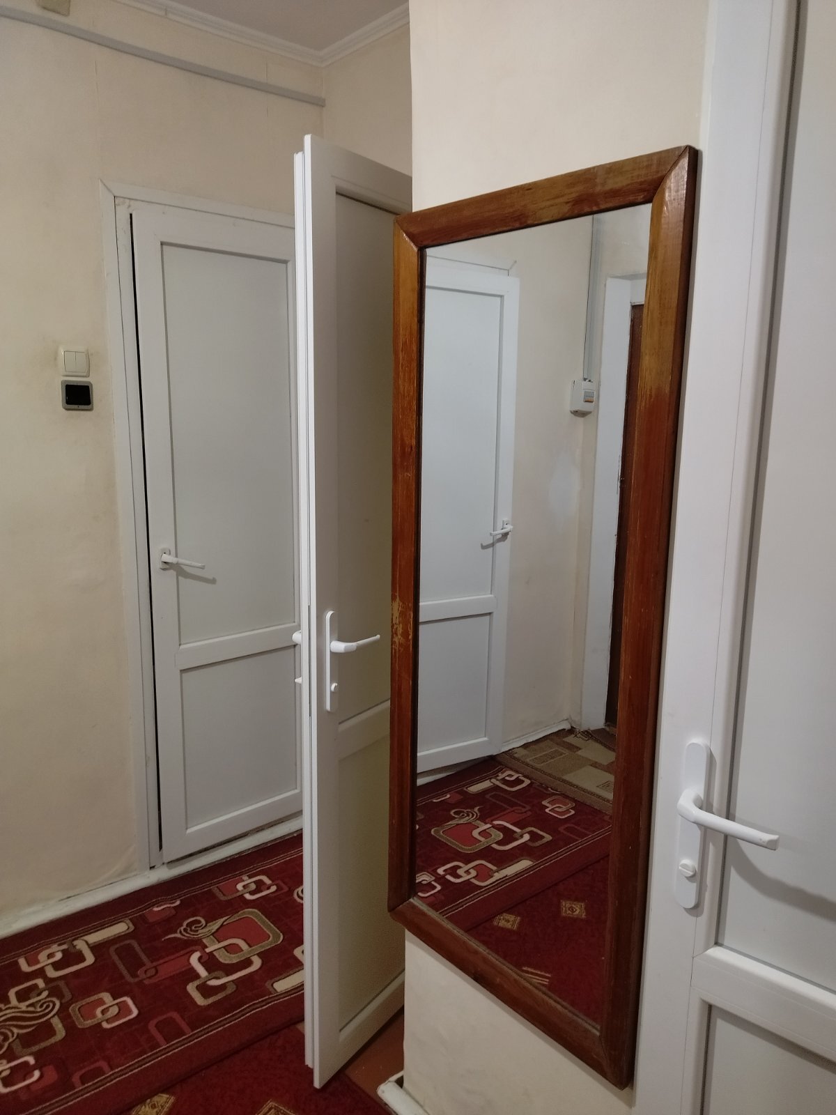Оренда 1-кімнатної квартири 35 м², Генерала Бочарова вул., днепропетровская ул., 6/16