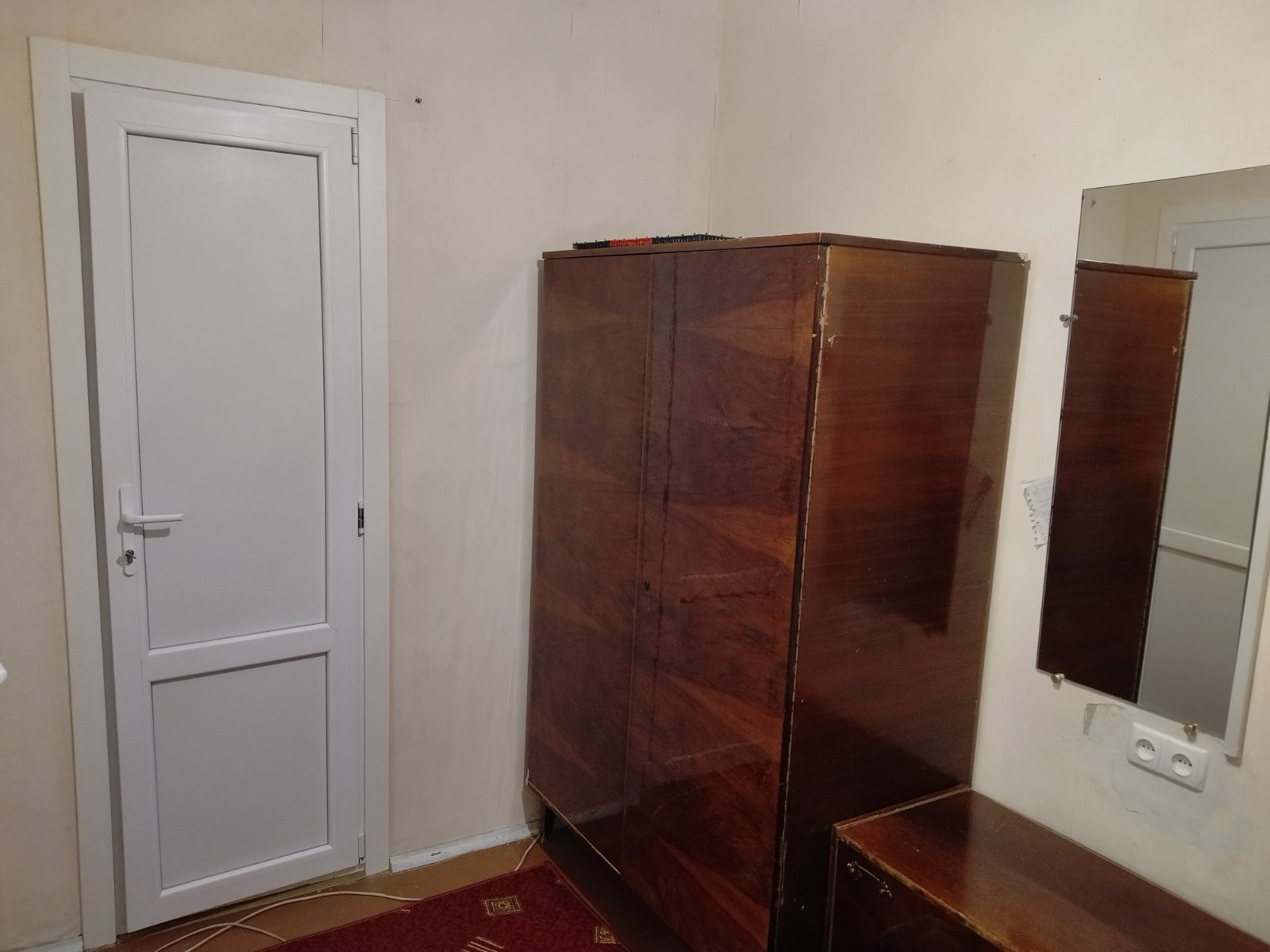 Оренда 1-кімнатної квартири 35 м², Генерала Бочарова вул., днепропетровская ул., 6/16