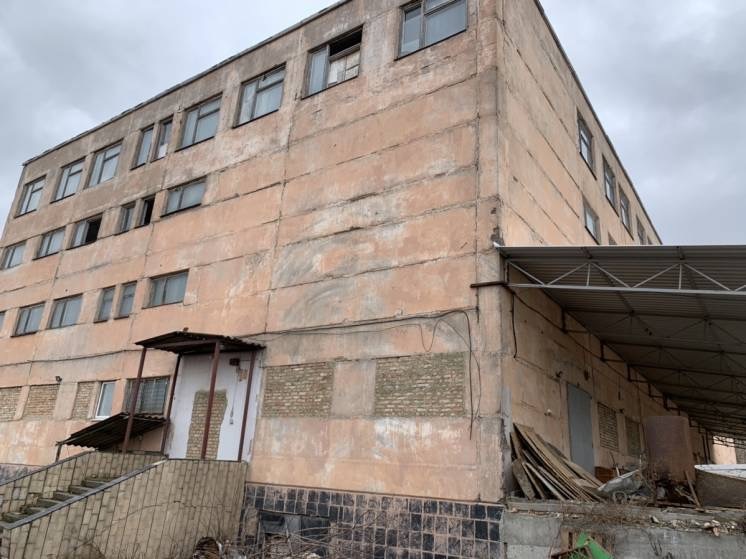 Продаж івент-майданчику 7000 м², Районна вул.