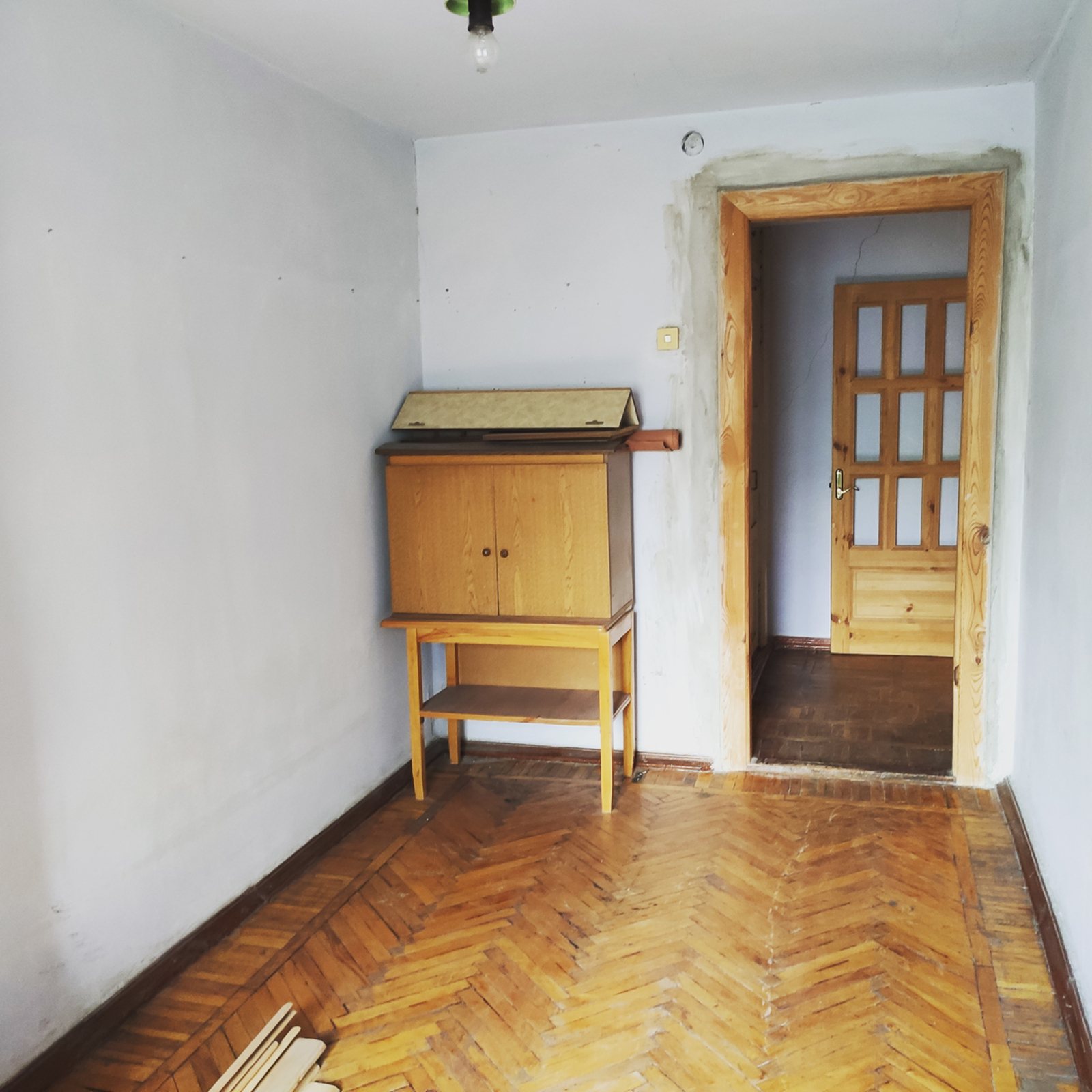 Продаж 3-кімнатної квартири 58 м², Воронезька вул., 6